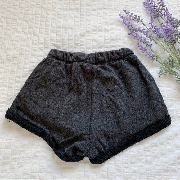 H&M Soft Shorts Charcoal - Size XS - Picture 3 of 3